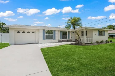 6228 Fordham
